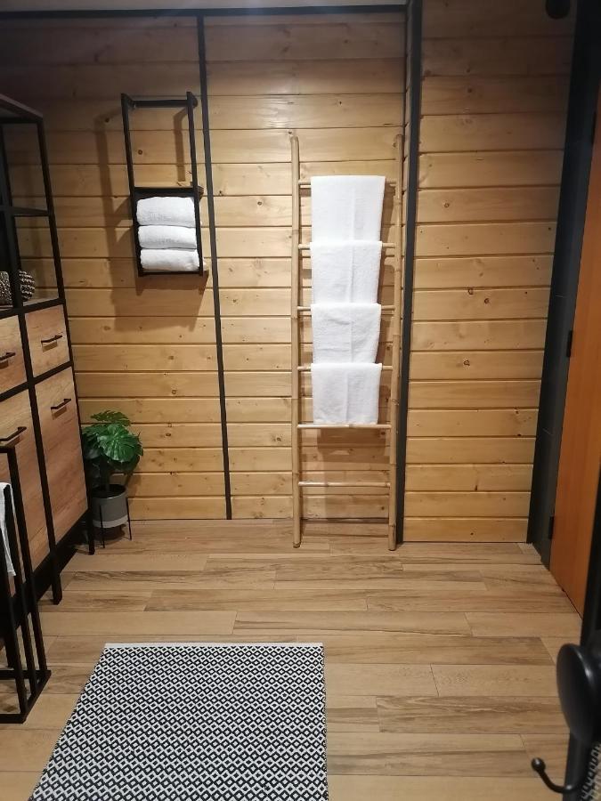 Apartament Jelen Apartment Złotów Bagian luar foto