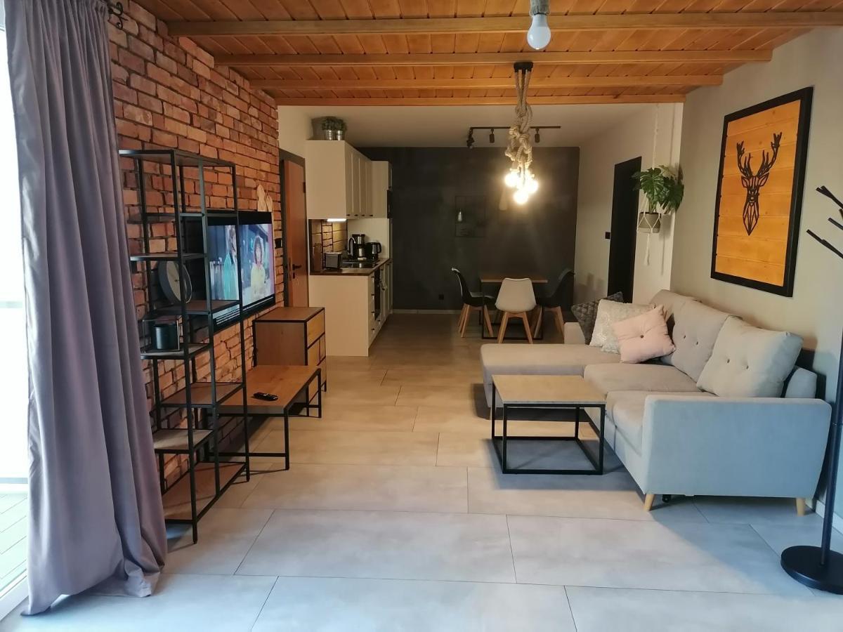 Apartament Jelen Apartment Złotów Bagian luar foto