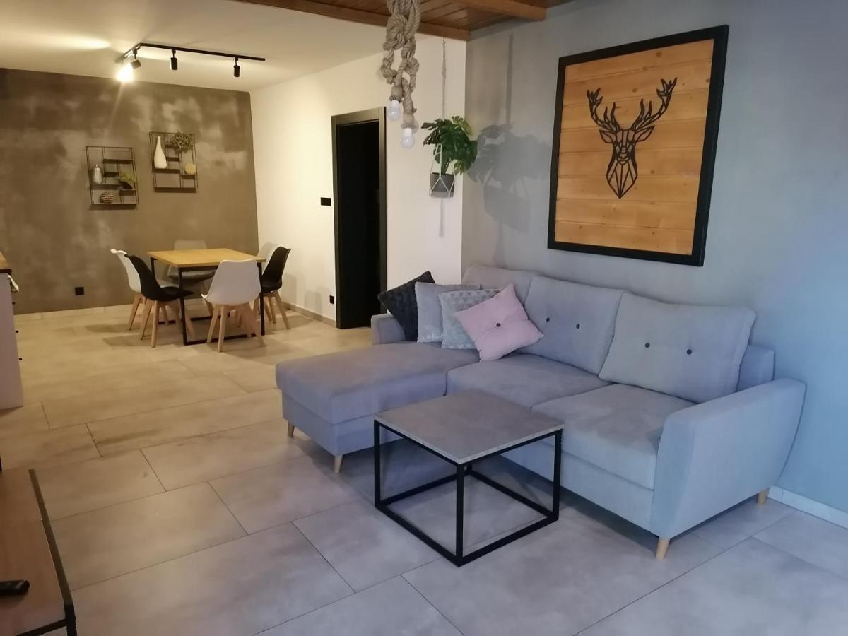 Apartament Jelen Apartment Złotów Bagian luar foto